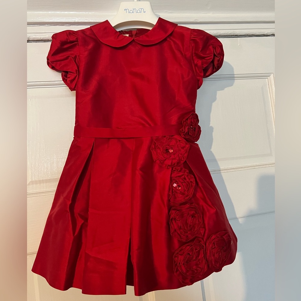 Beautiful, brand new little girls Nanan dress.